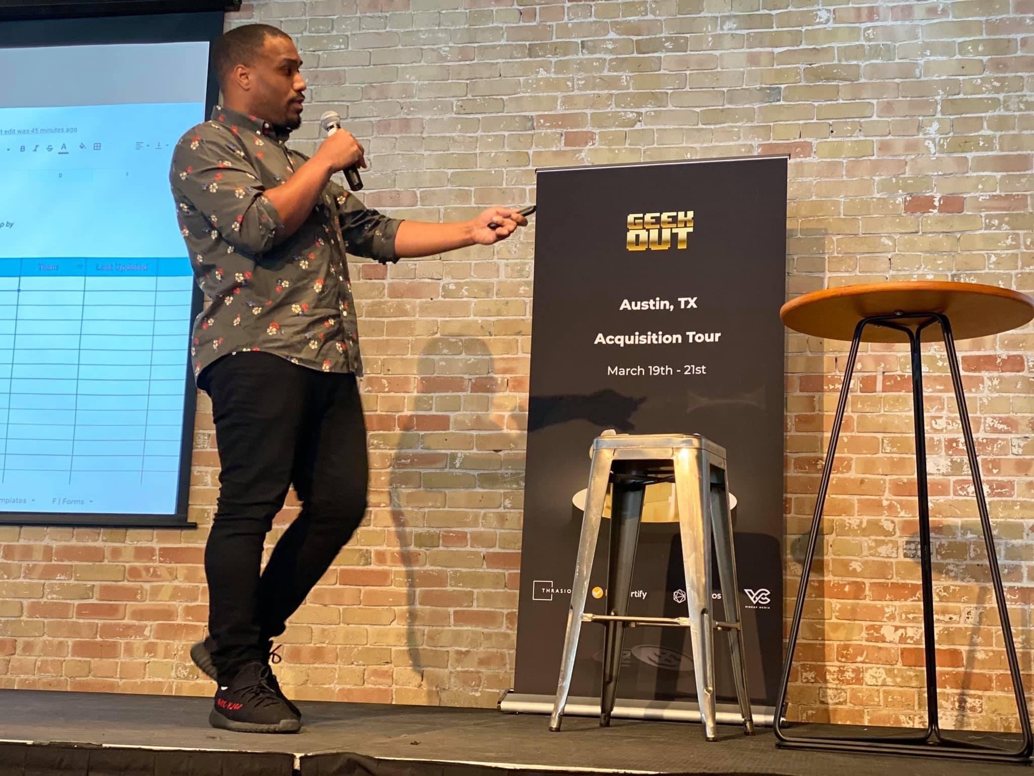 Damien presenting at Geek Out Dallas